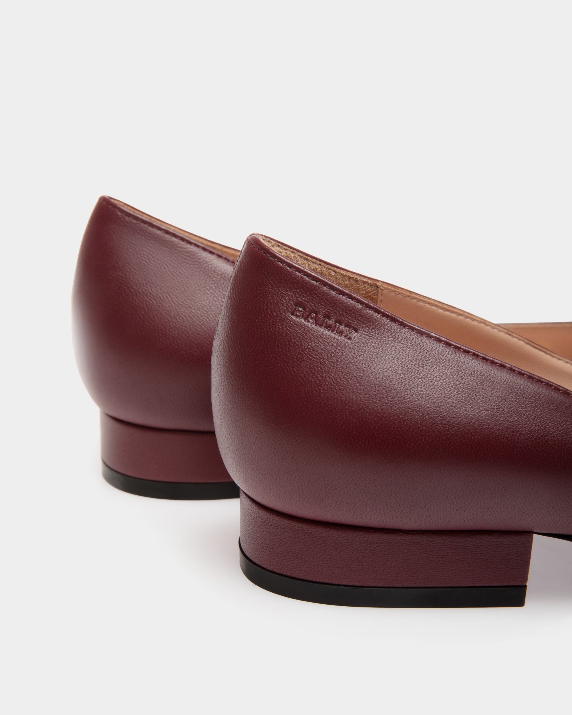 Flats In Red Leather - Women's - Bally - 05