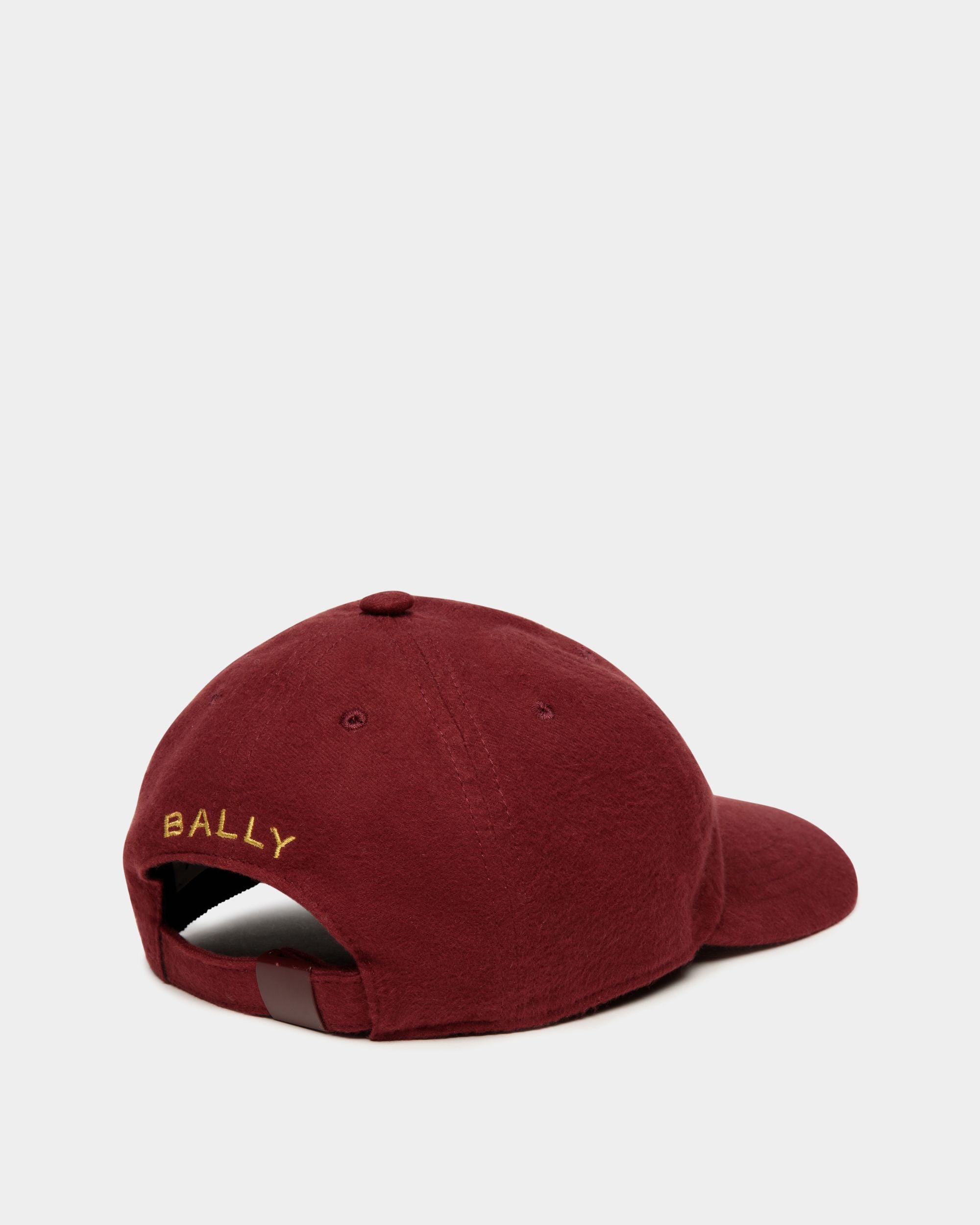 Basball Hat With a Bally Crest Logo In Andorra Cotton - Women's - Bally - 02