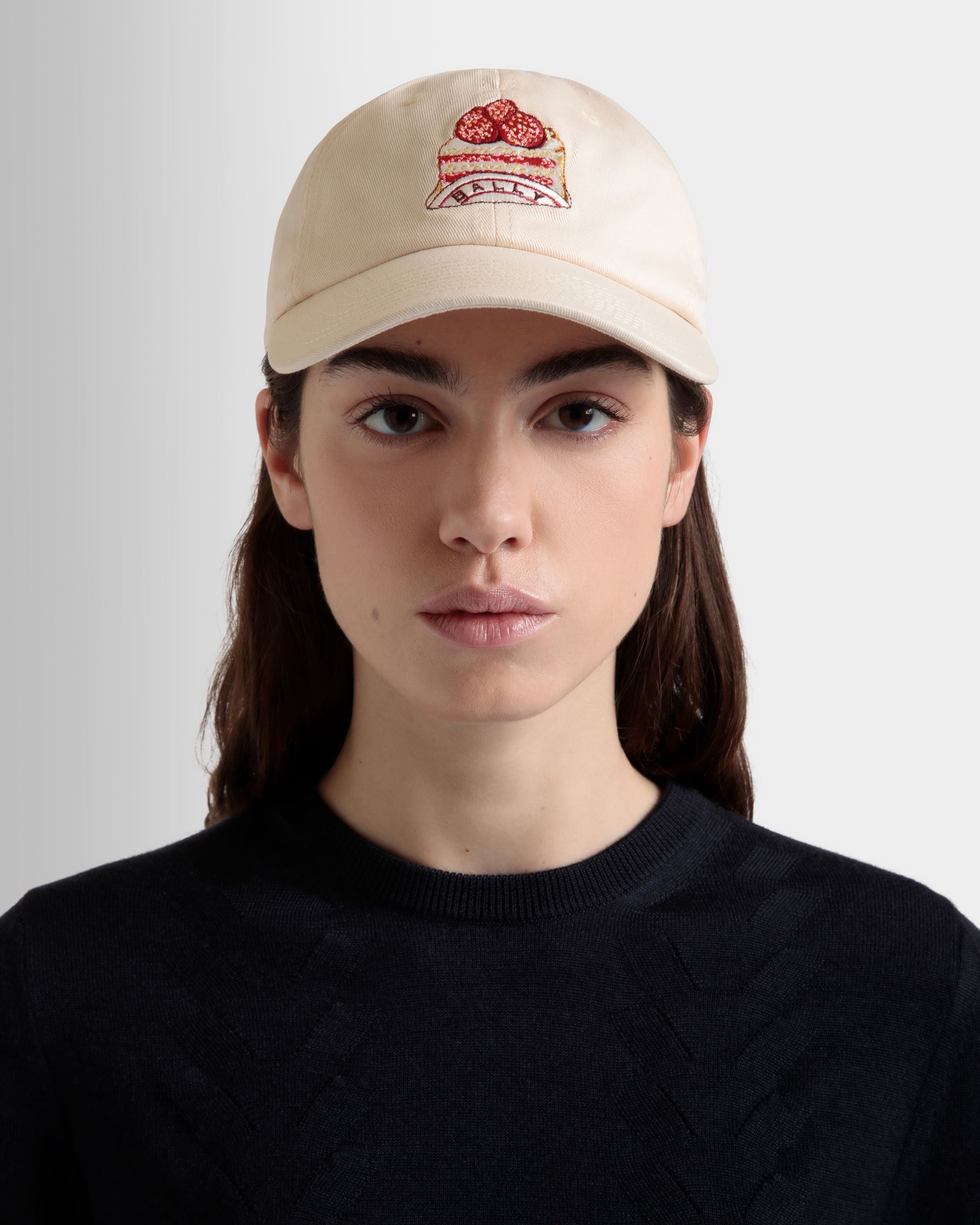Baseball Hat in Natural Cotton with Bally Cake Embroidery - Mujer - Bally - 05