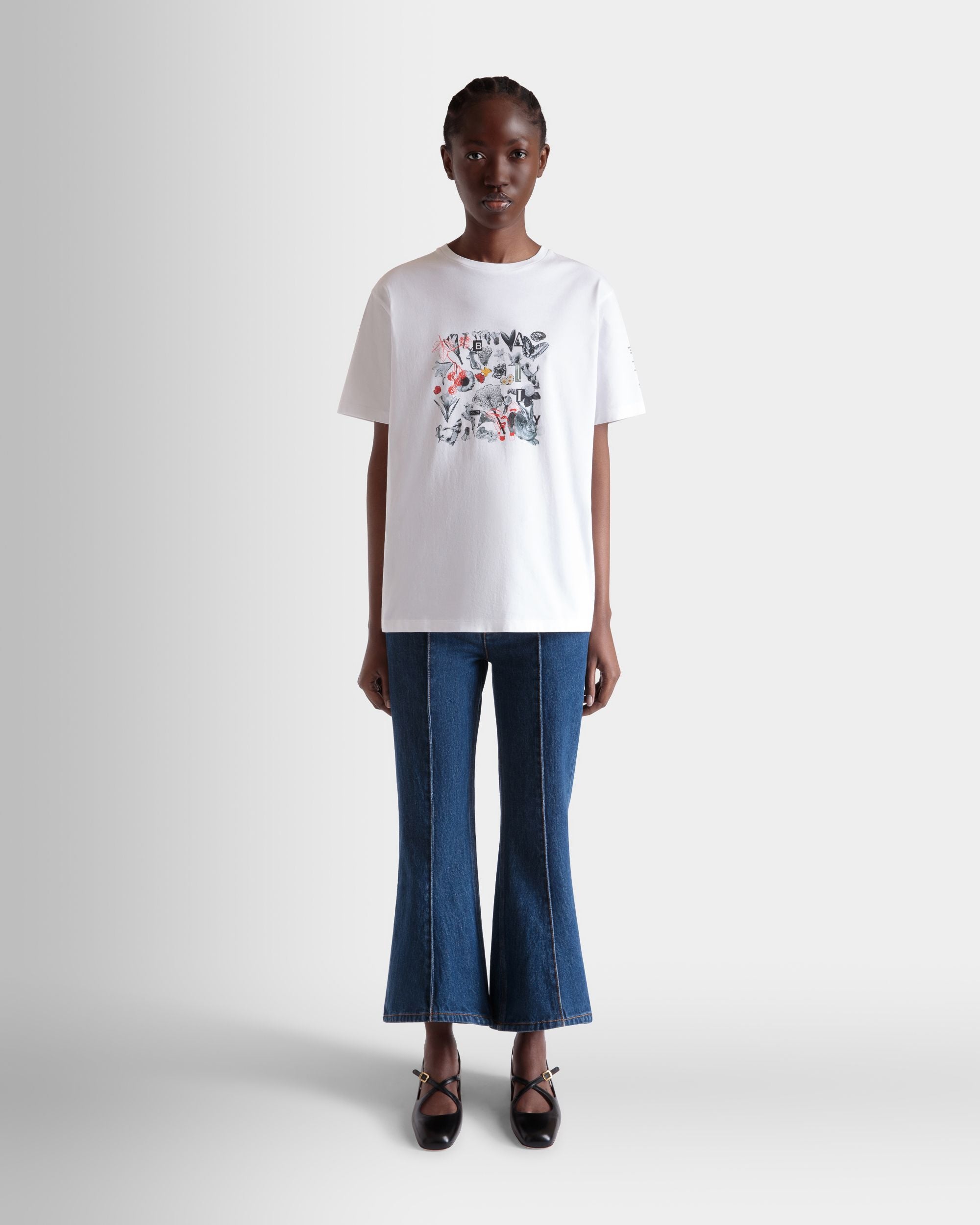 T-Shirt with a Bally Collage Print in White Cotton - Women's - Bally - 02