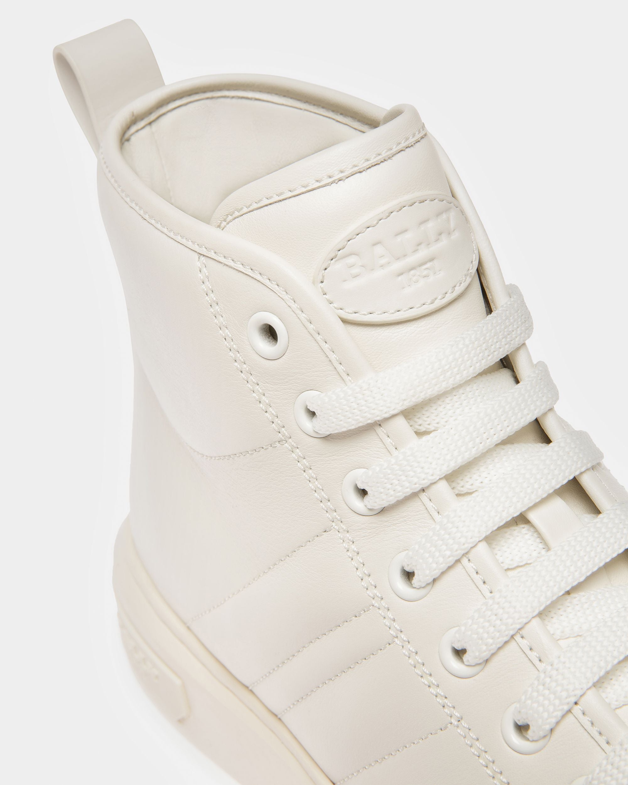 Maren Zapatillas De Piel En Blanco - Mujer - Bally - 05