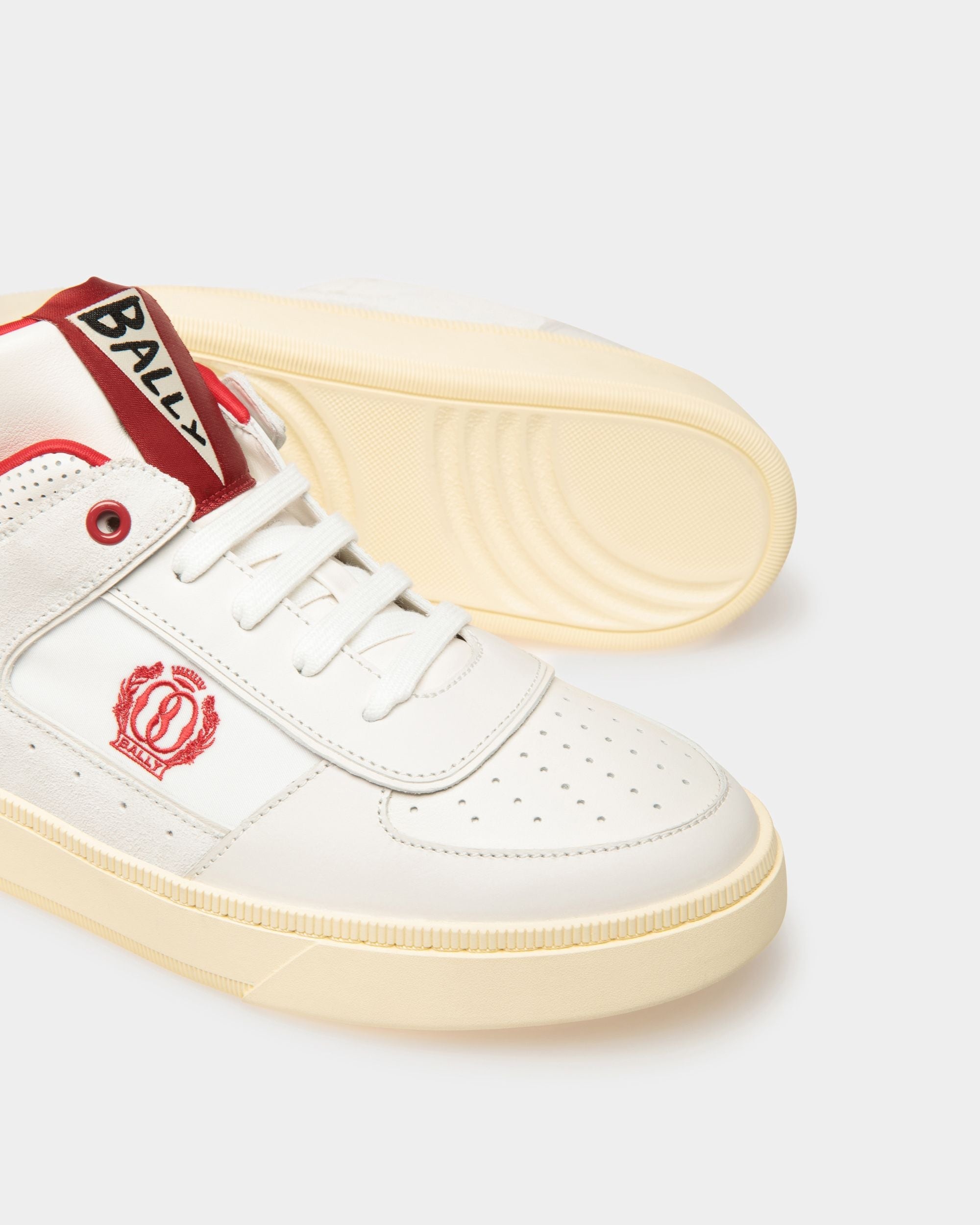 Zapatillas Raise De Piel Blanca Y Roja - Mujer - Bally - 04