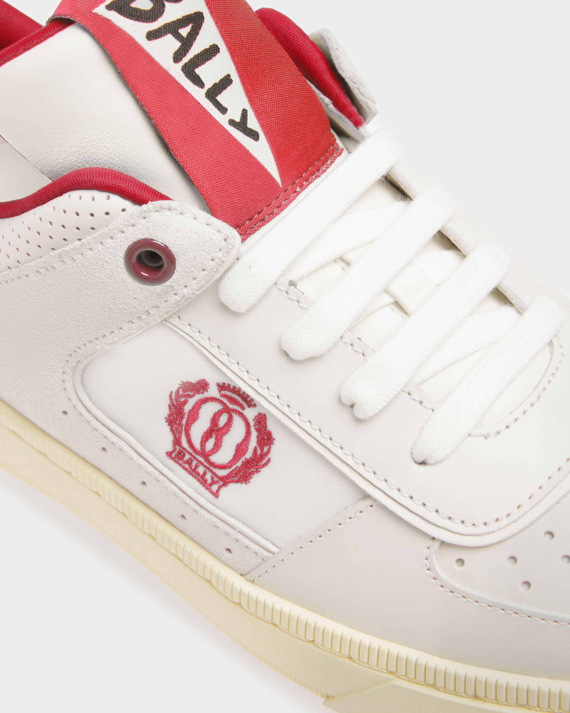 Zapatillas Raise De Piel Blanca Y Roja - Mujer - Bally - 05