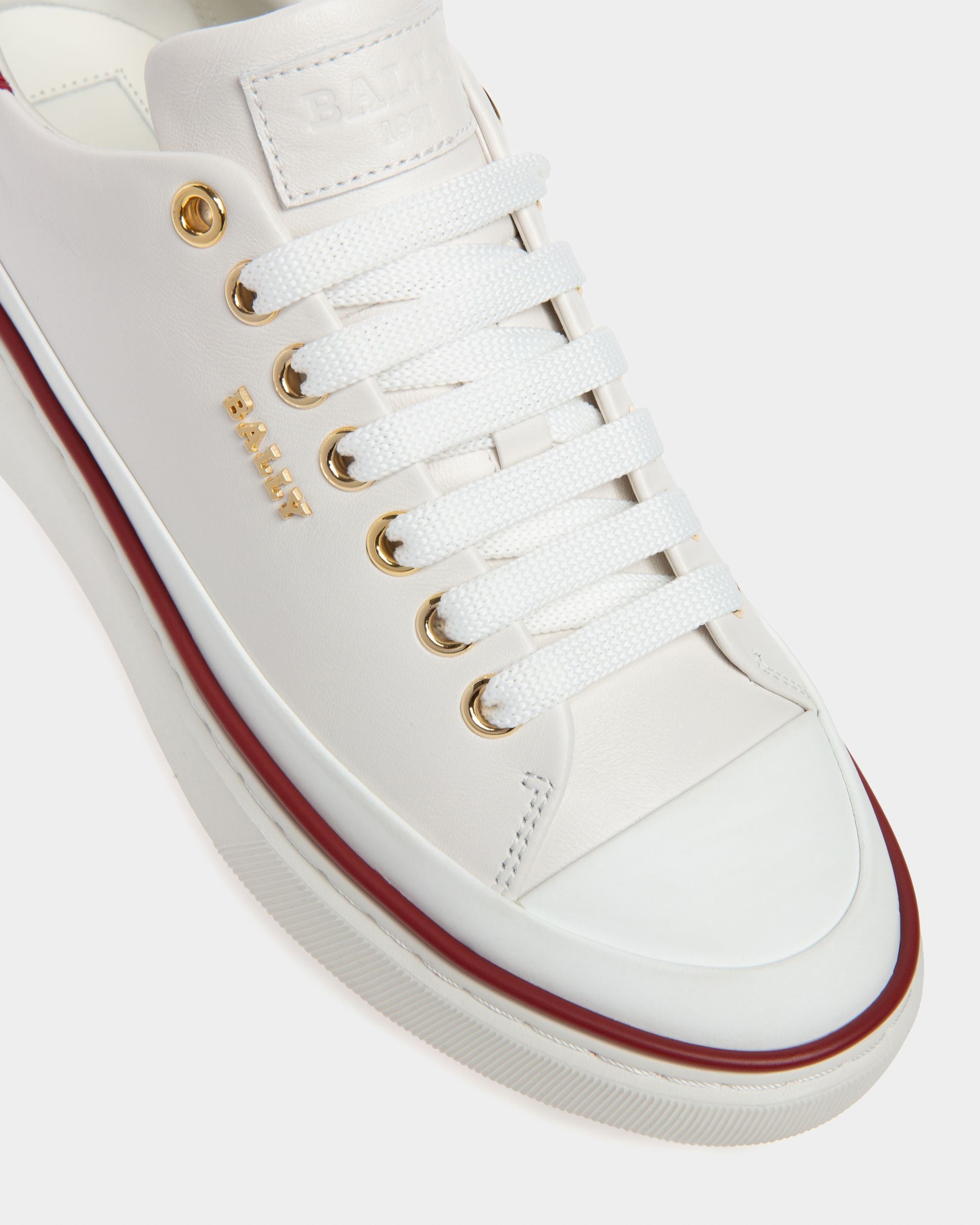 Maily Zapatilla En Piel De Color Blanco Y Rojo - Mujer - Bally - 06