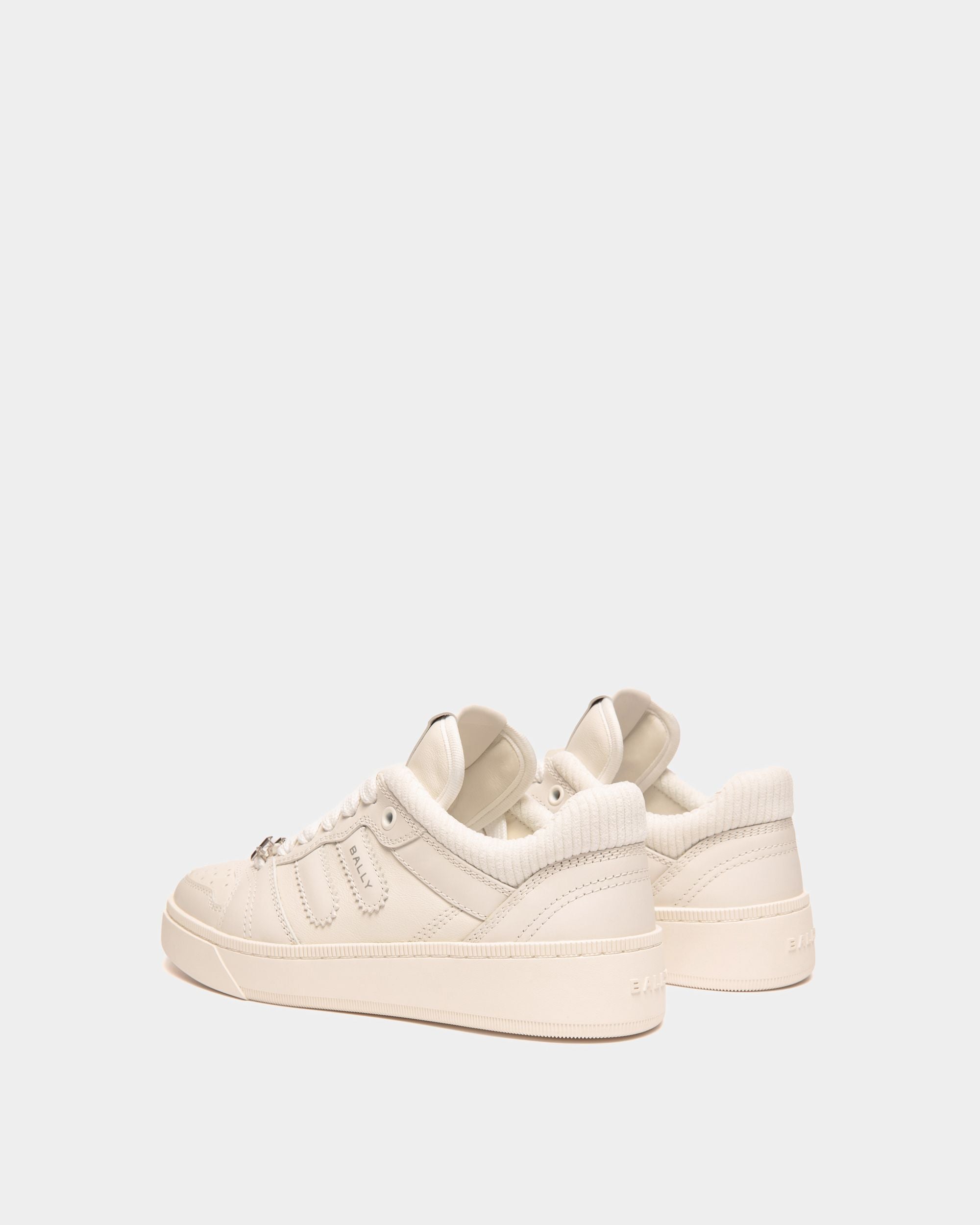 Zapatilla Raise De Piel En Blanco - Mujer - Bally - 03