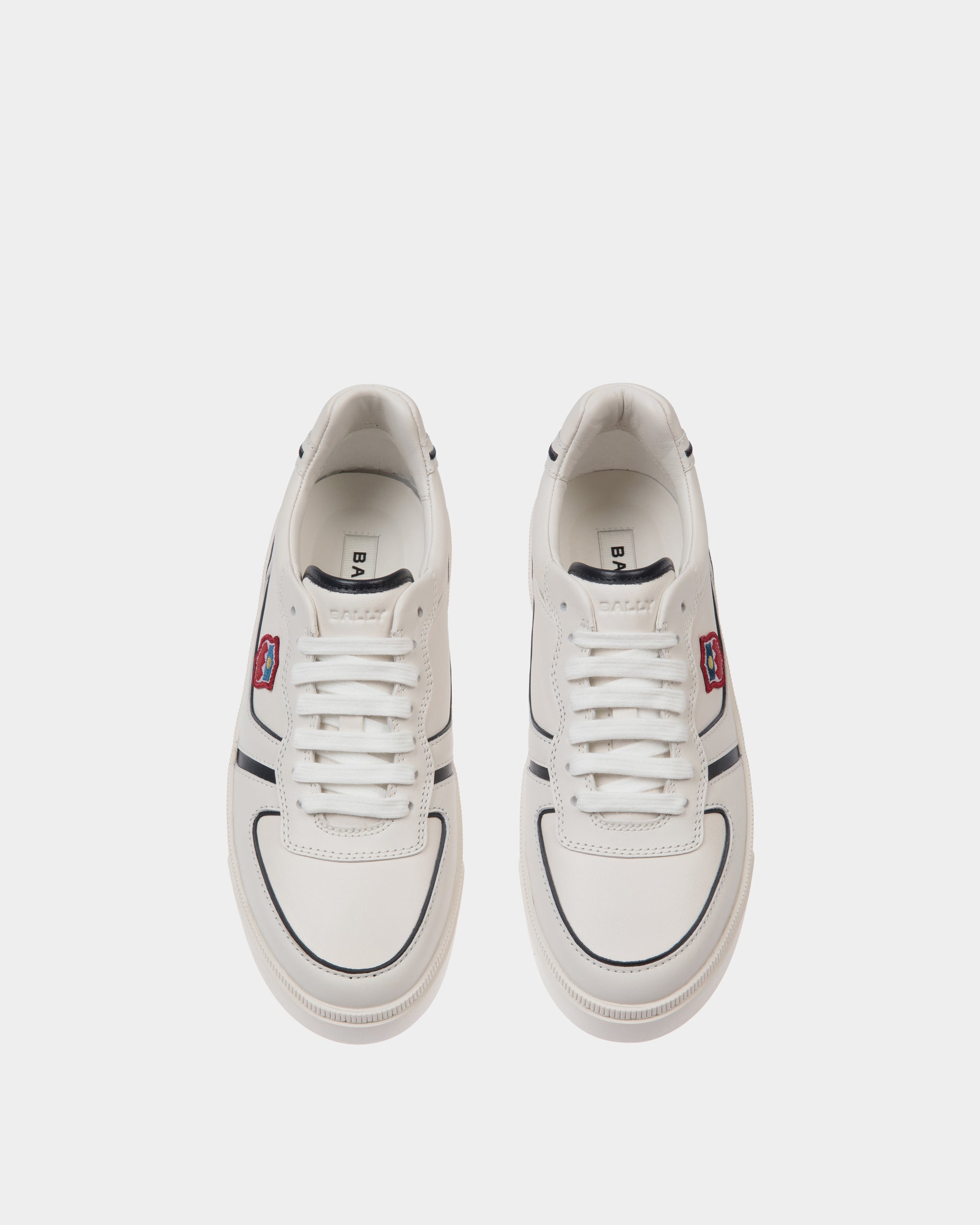 Zapatilla Raise De Piel Blanca Y Navy Blue - Mujer - Bally - 05