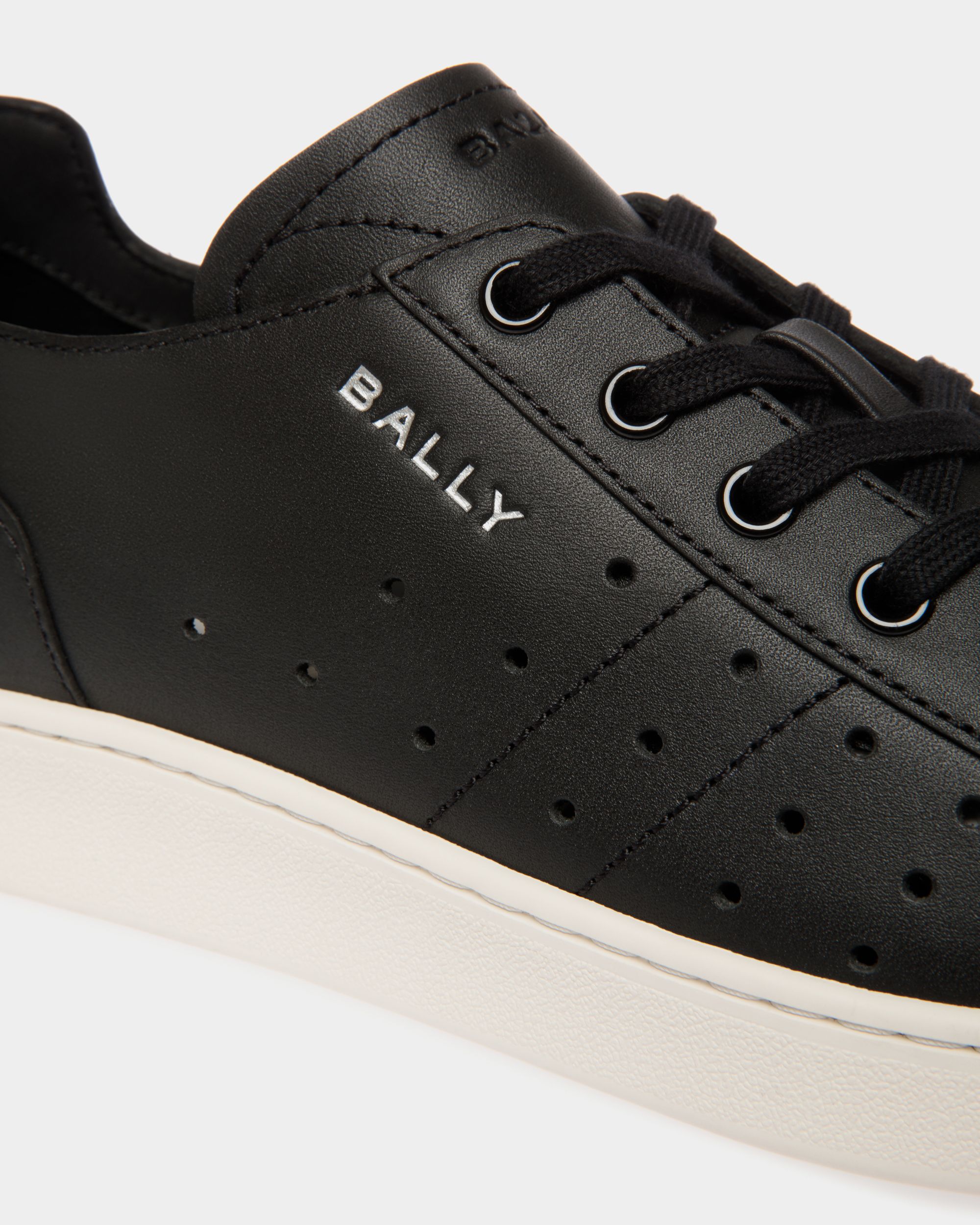 Zapatilla Tennis De Piel Color Negro - Mujer - Bally - 06
