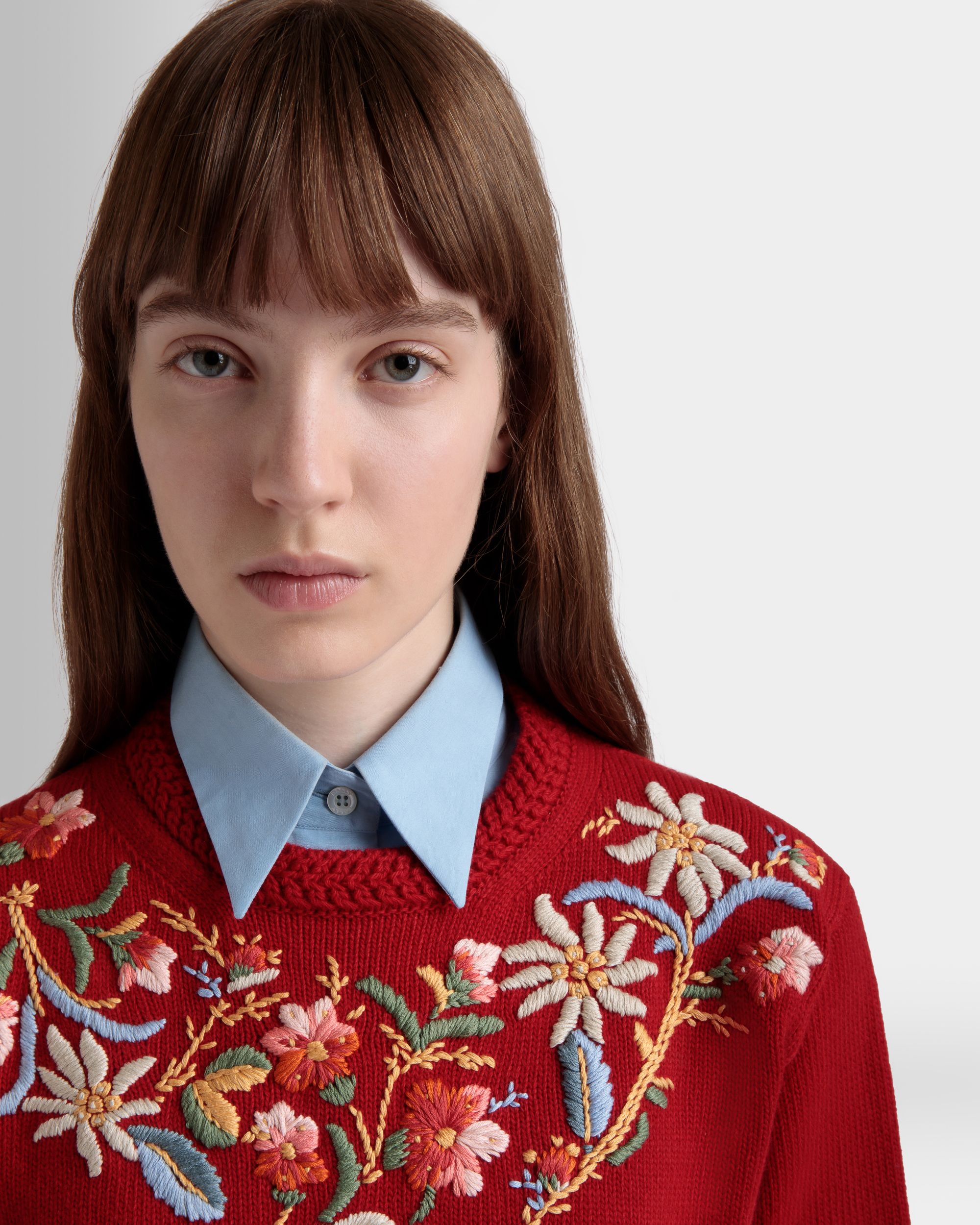 Jersey De Cuello Redondo De La Cápsula Winter De Lana Roja Con Alpine Flowers - Mujer - Bally - 03