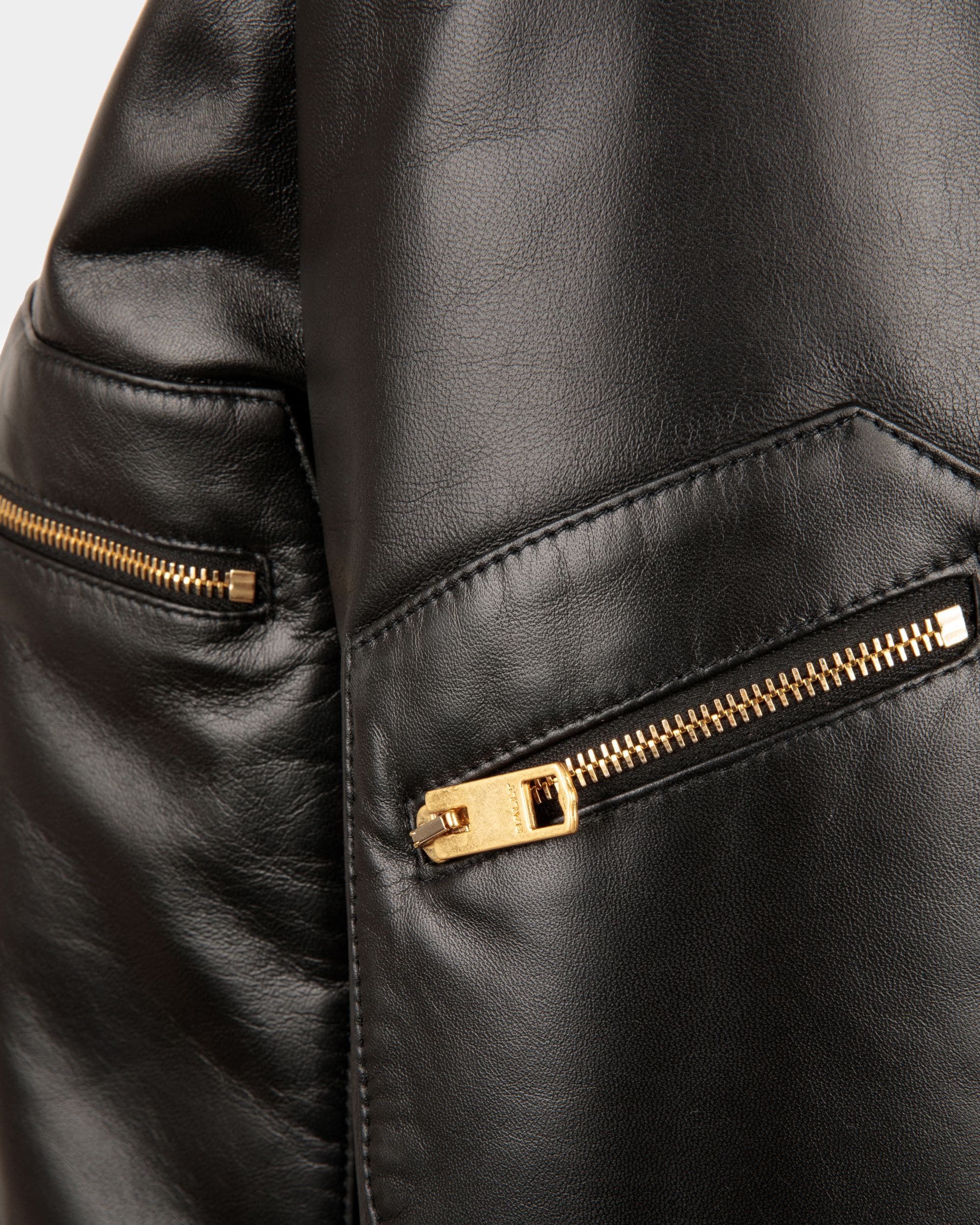 Chaqueta De Piel En Negro - Mujer - Bally - 04