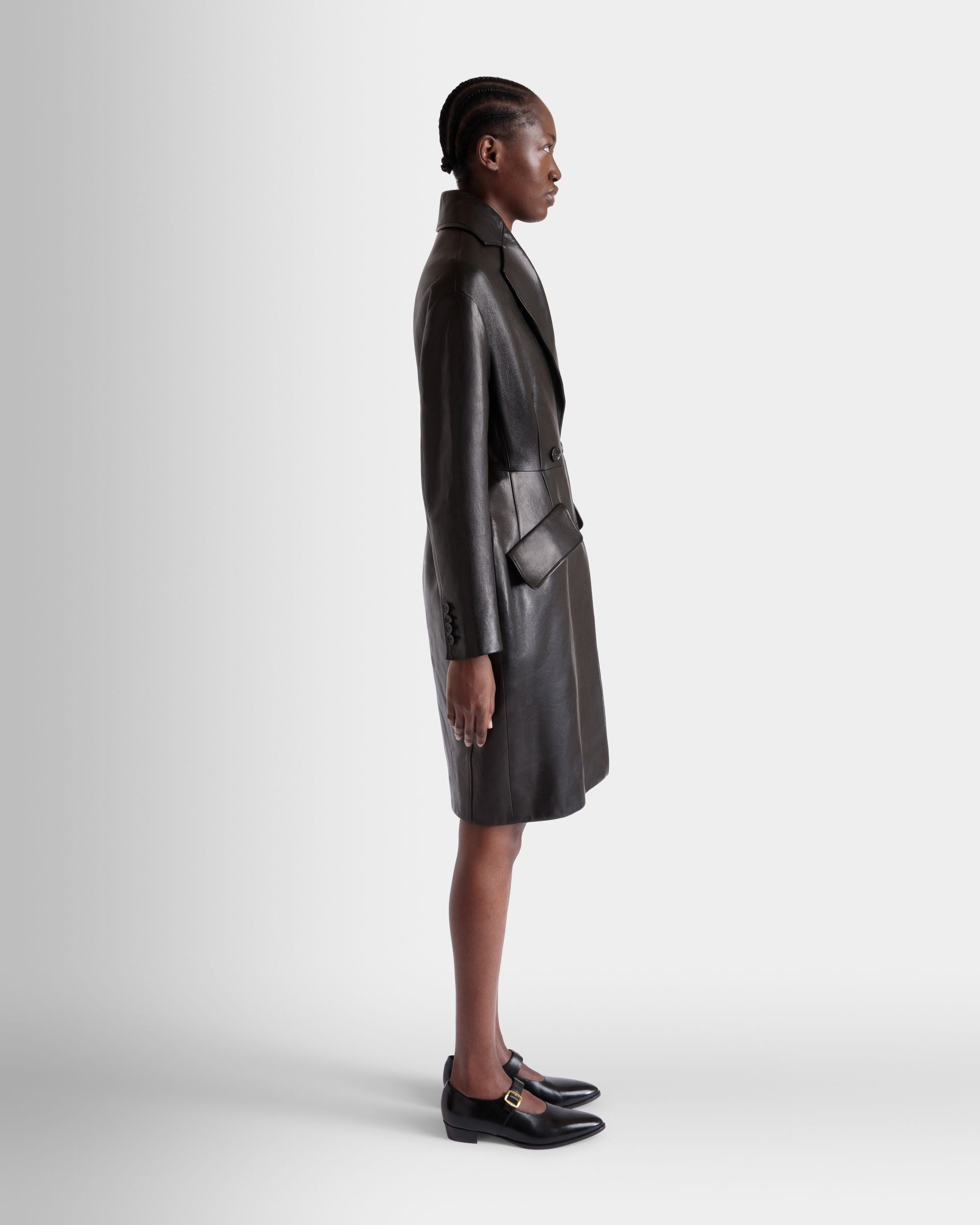 Coat in Black Leather - Women's - Bally - 05
