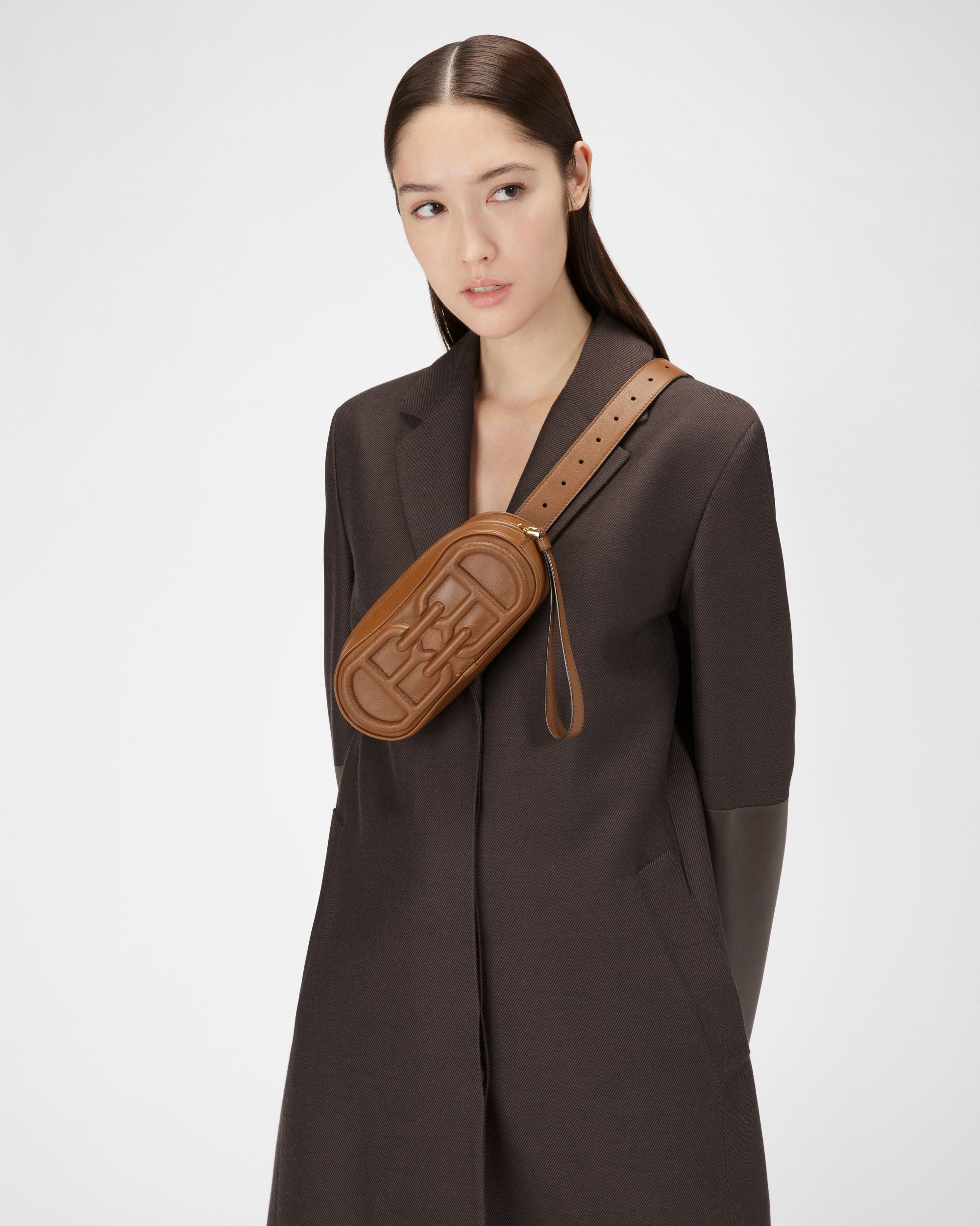 Bowye Riñonera En Cuero De Color Marrón - Mujer - Bally - 02