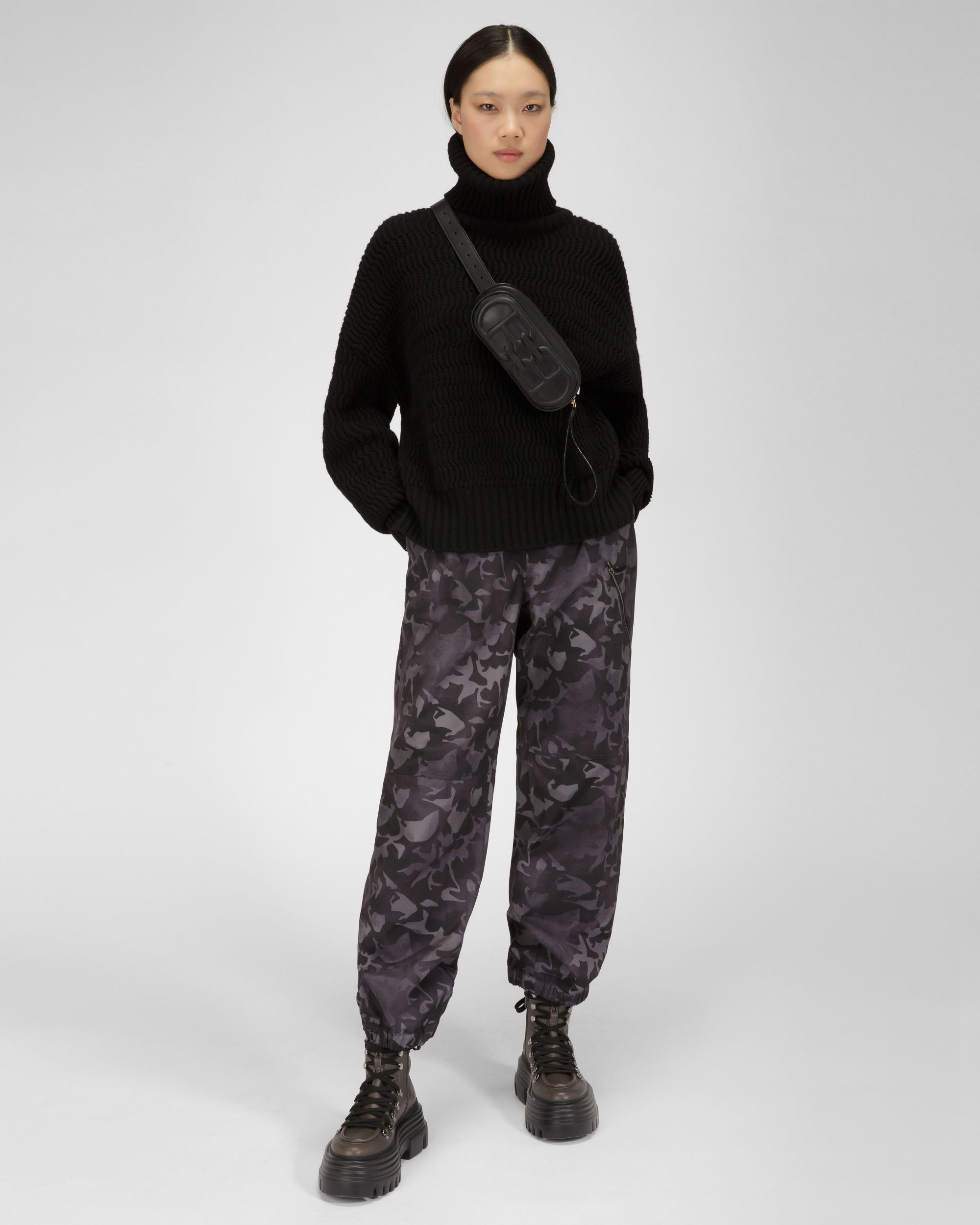 Bowye Riñonera En Cuero De Color Negro - Mujer - Bally - 07