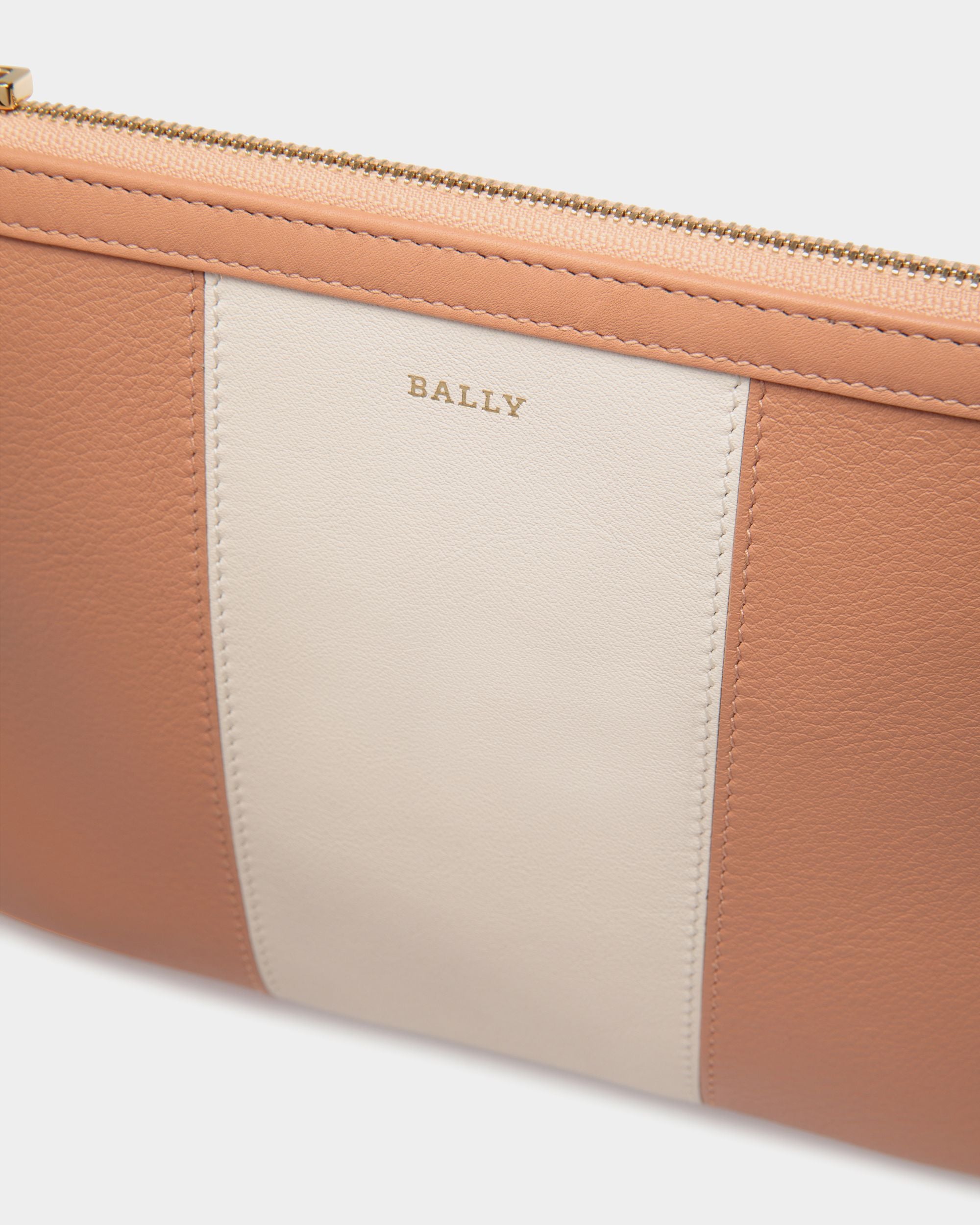 Cabana Clutch In Orange Bovine - Women's - Bally - 04
