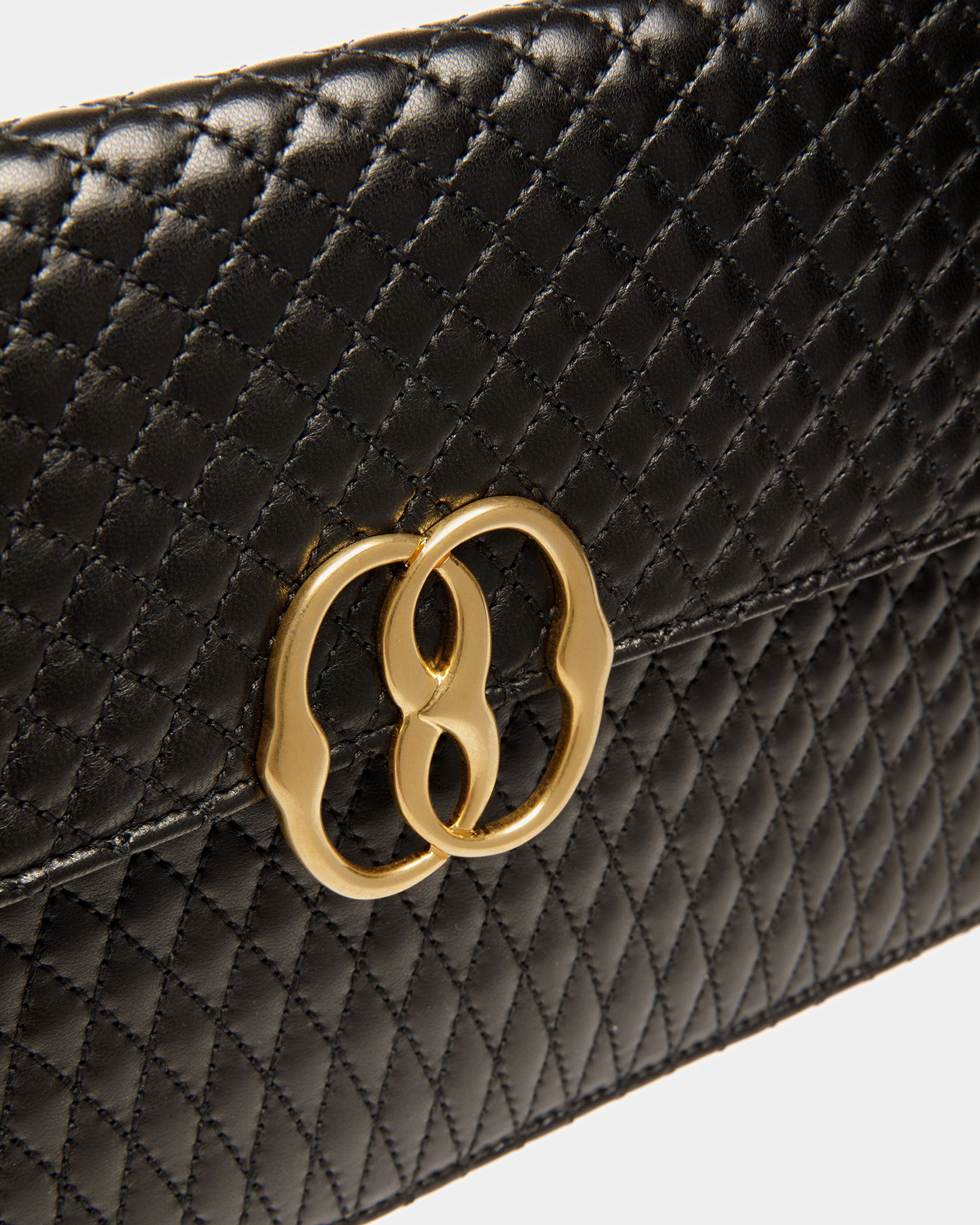 Clutch Emblem De Piel Acolchada En Negro - Mujer - Bally - 04