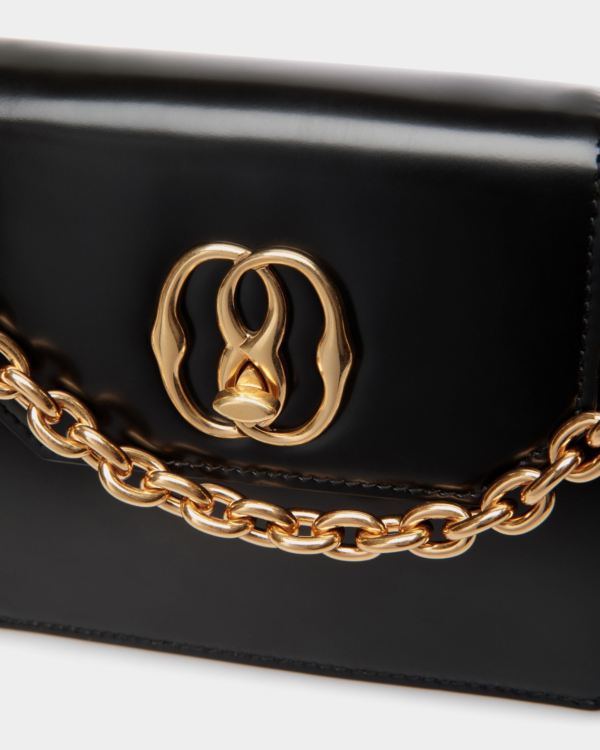 Emblem Minibag In Black Leather - Women's - Bally - 05