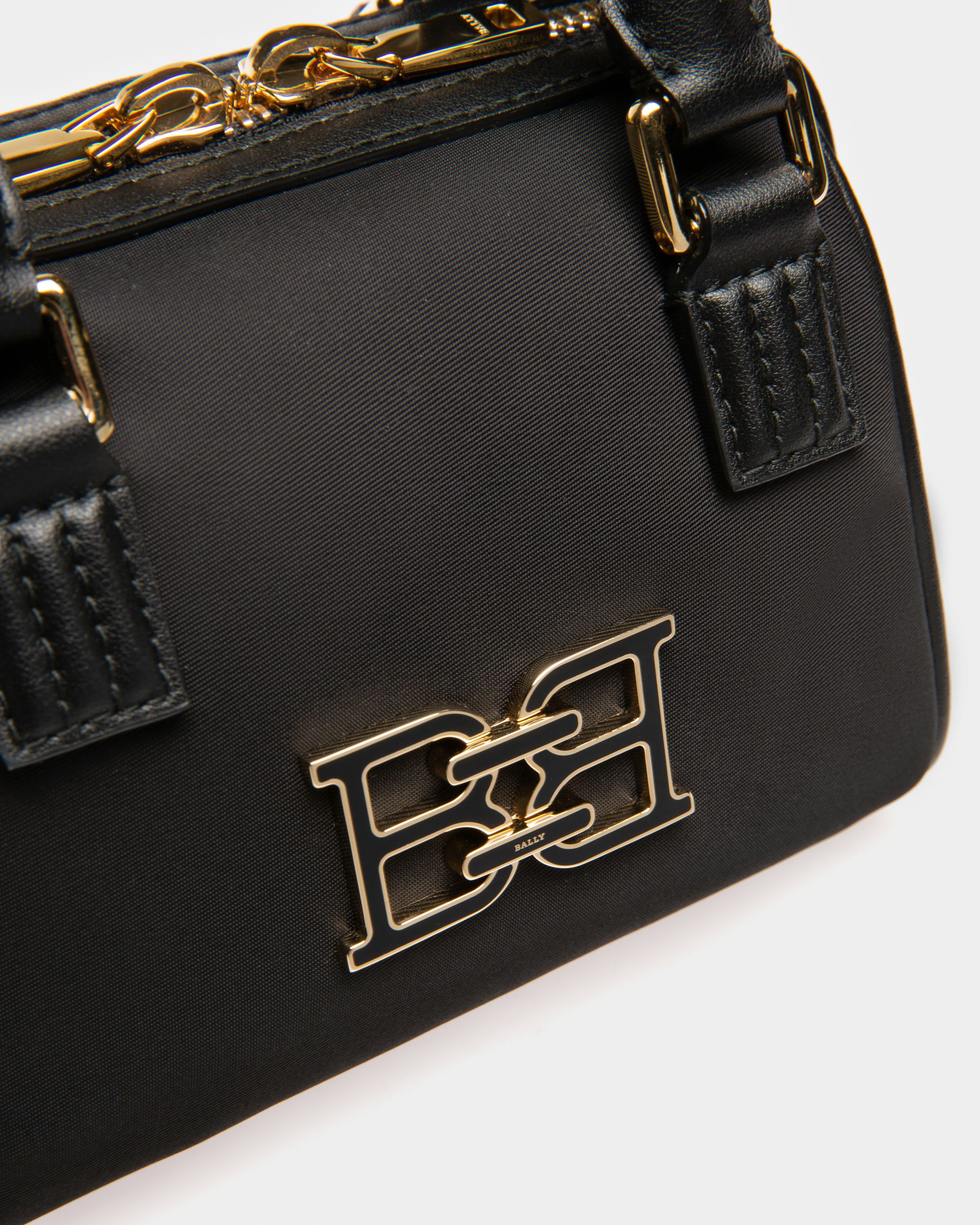 Evin Minibolso De Nailon En Negro - Mujer - Bally - 04