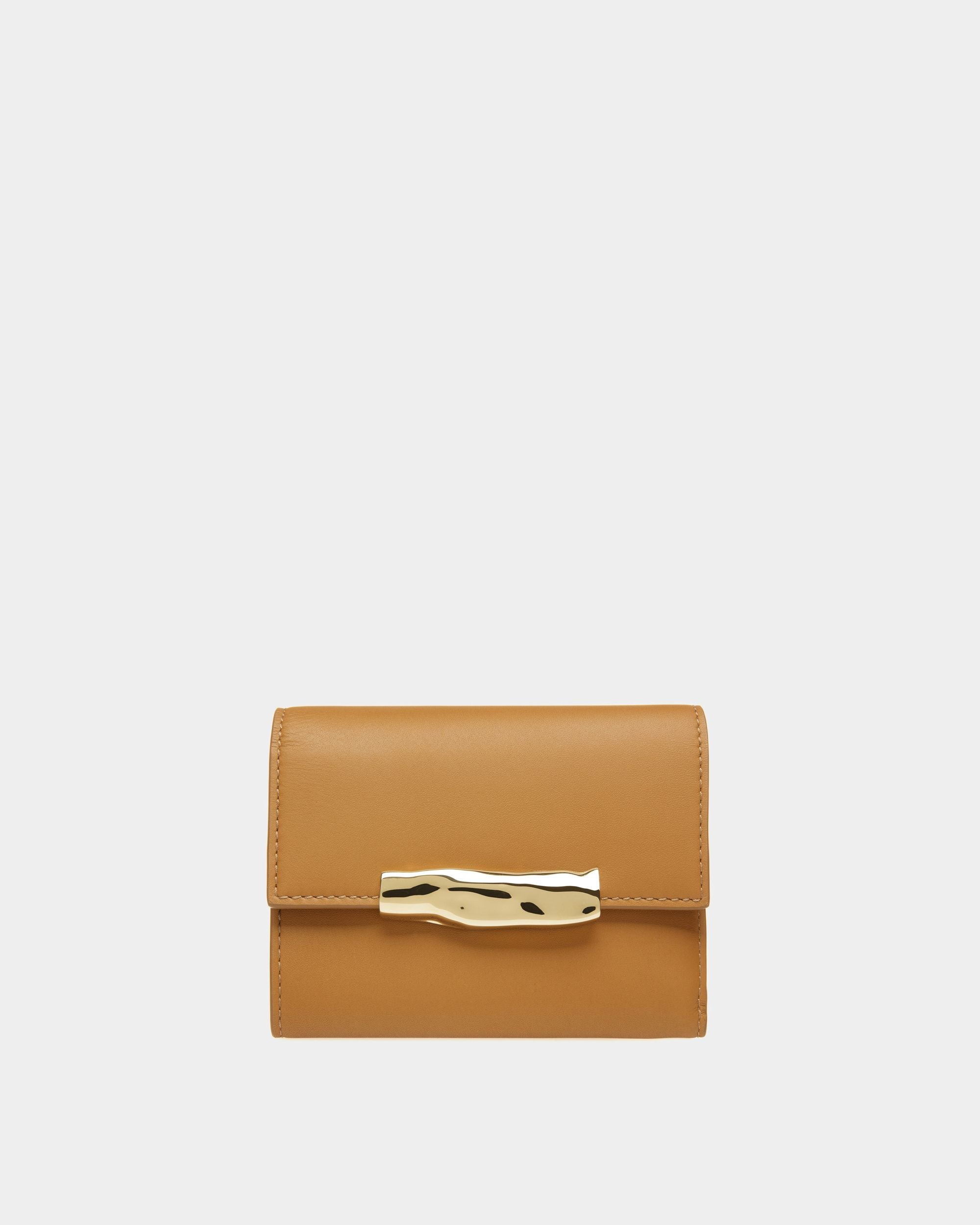 Cartera Baroque De Piel Color Desierto - Mujer - Bally - 01
