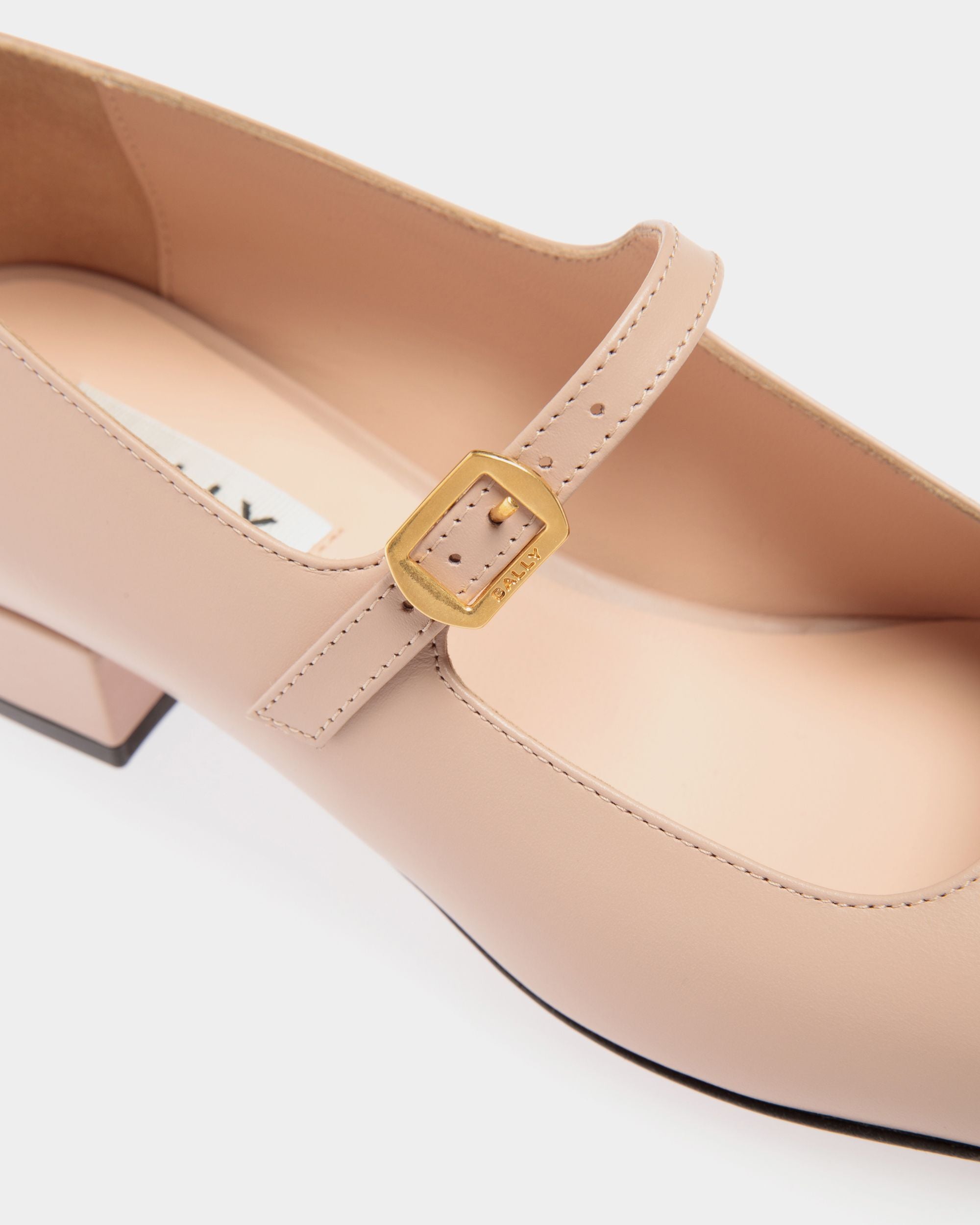 Ballyrina Pump in Light Beige Leather - Women's - Bally - 05