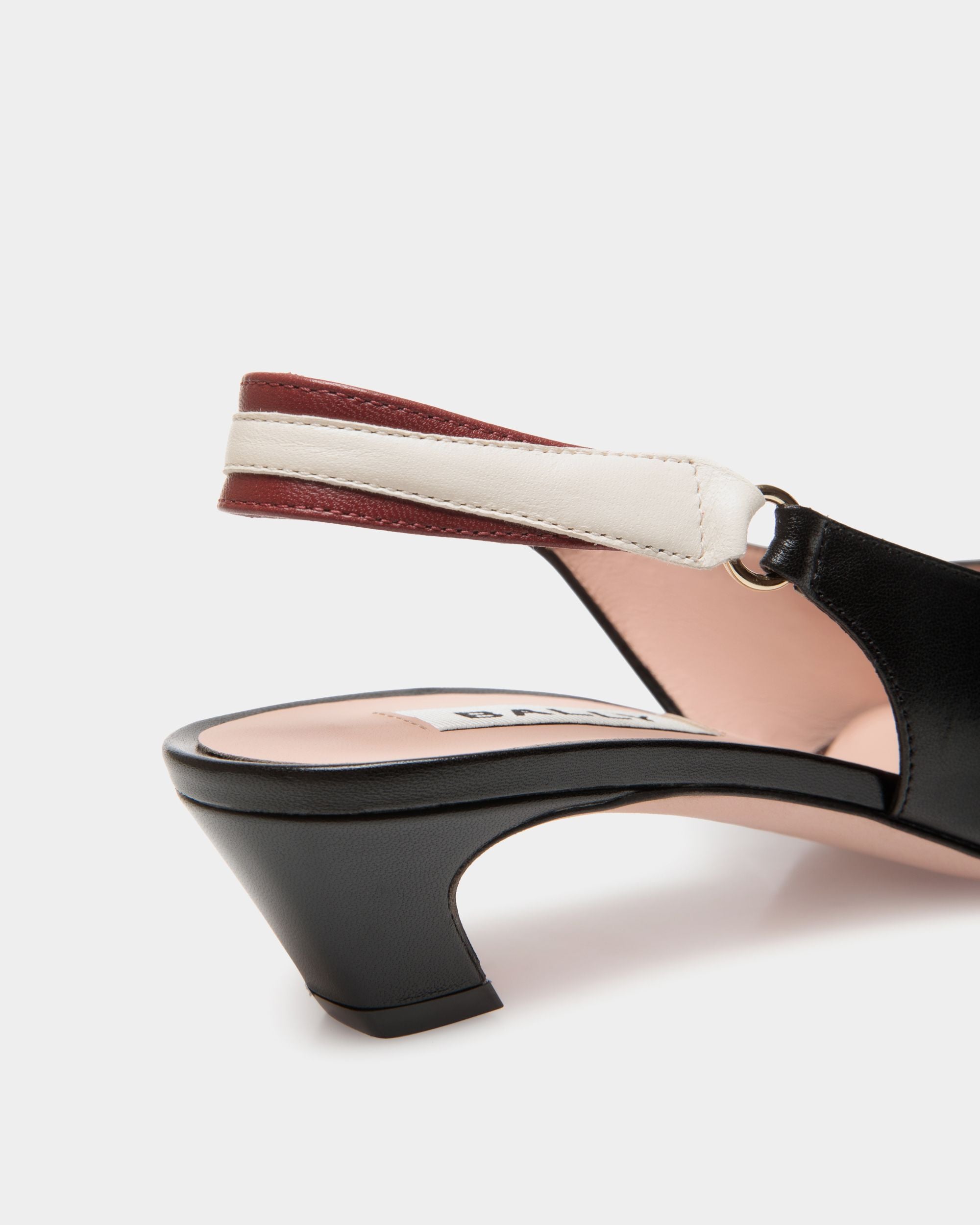 Zapato De Salón Destalonado Sylt De Napa Negra - Mujer - Bally - 05