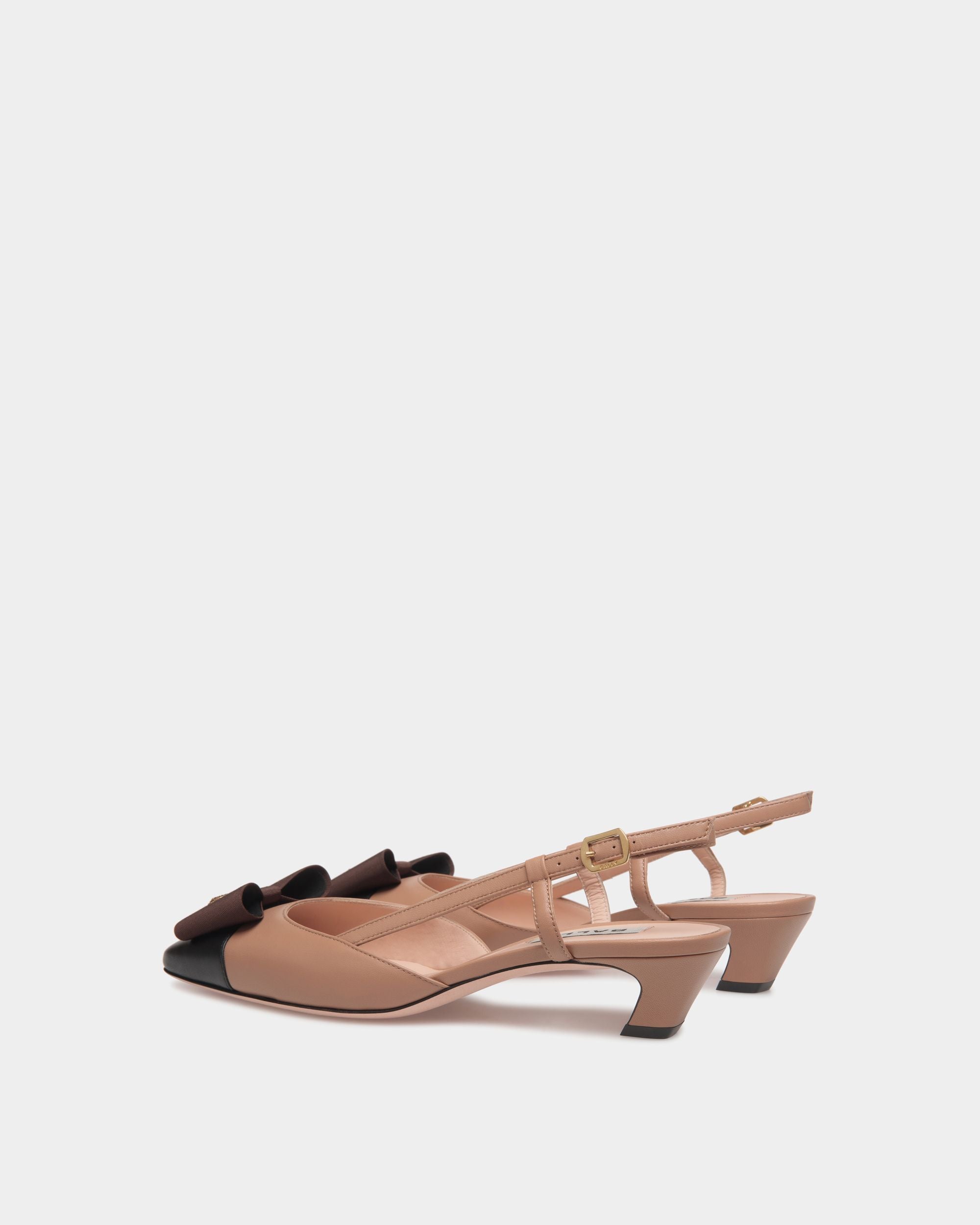 Zapato De Salón Destalonado B-Bow De Piel Praline Beige - Mujer - Bally - 04