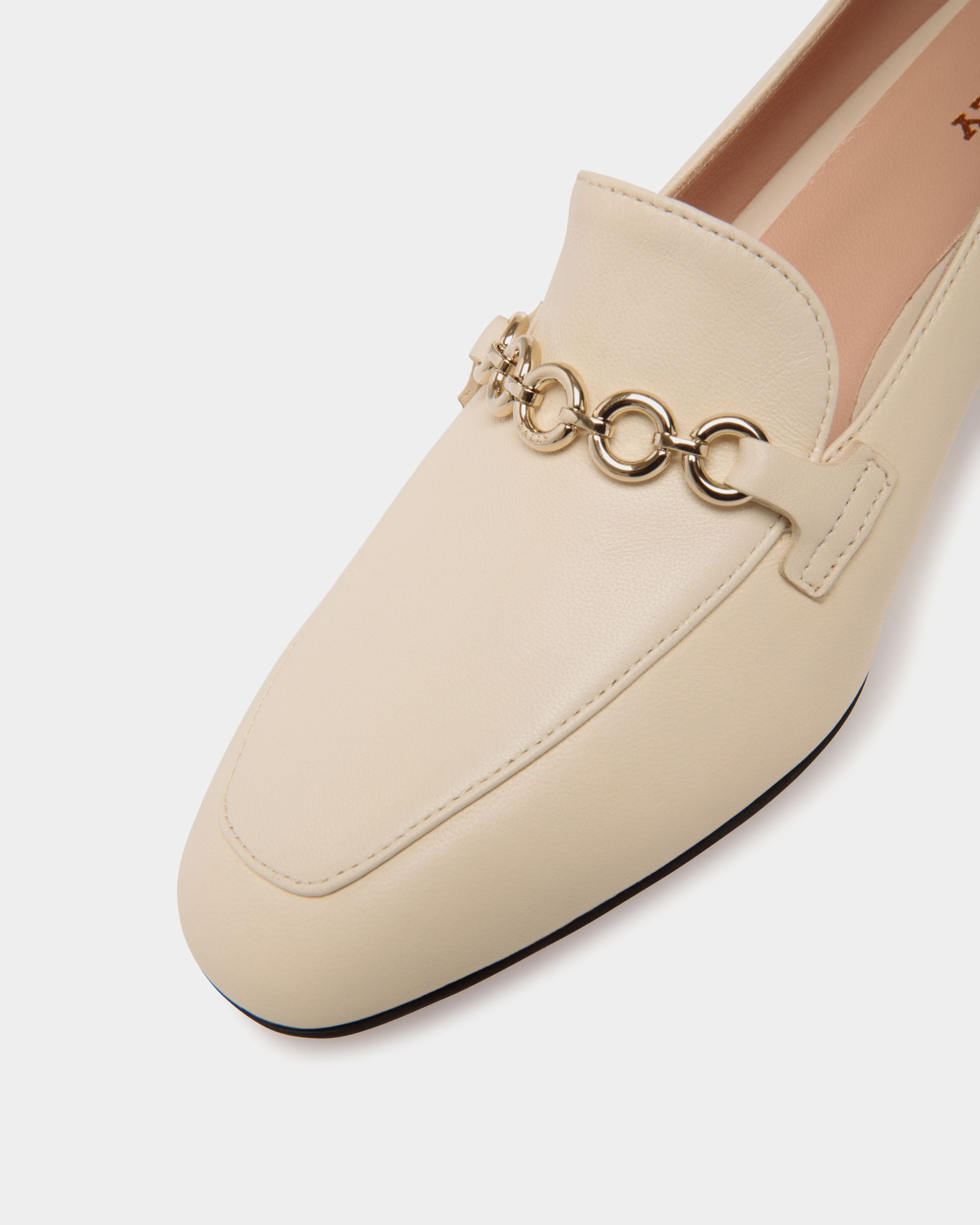 Pump In White Leather - Women's - Bally - 05