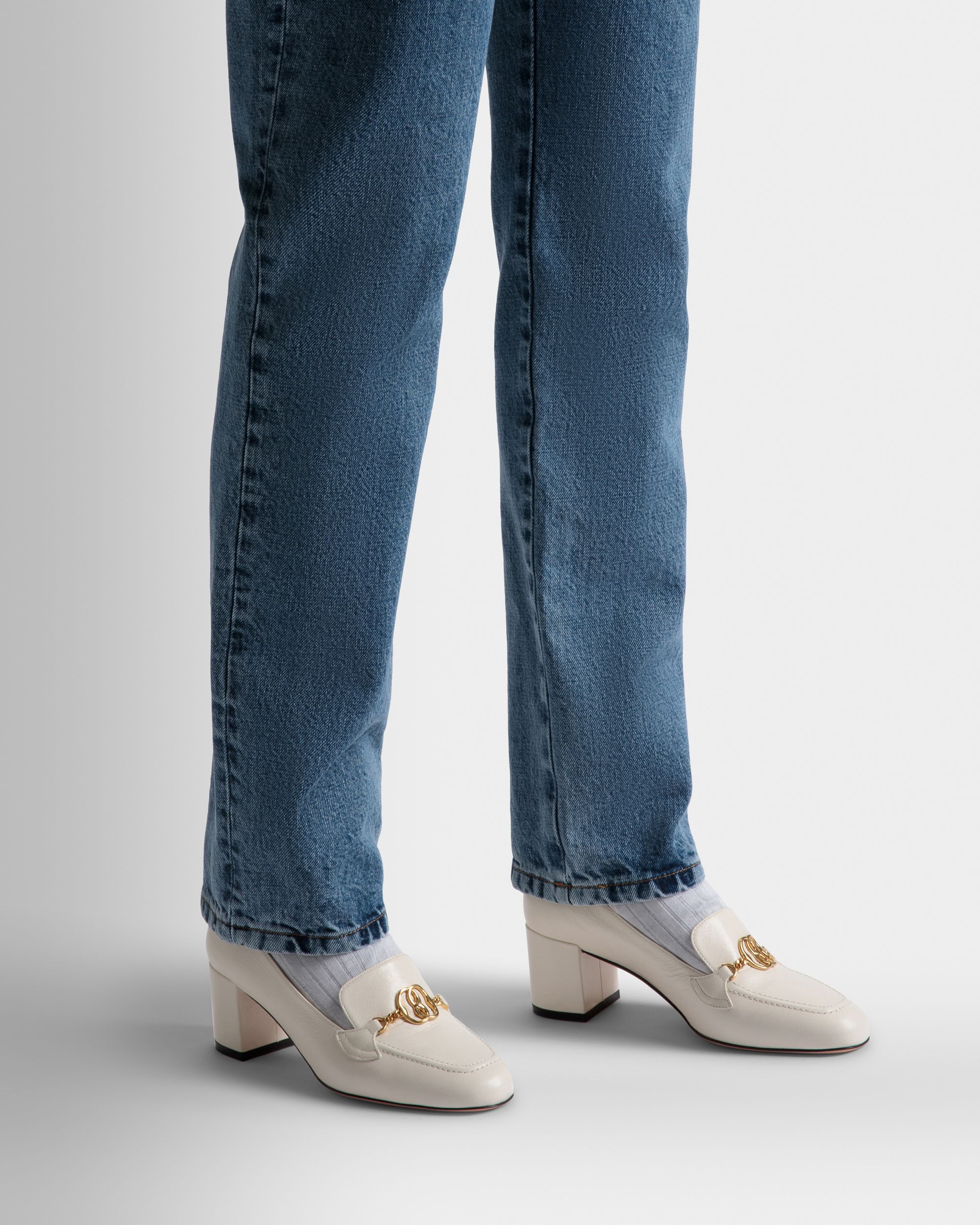 Zapatos De Salón Emblem - Mujer - Bally - 02