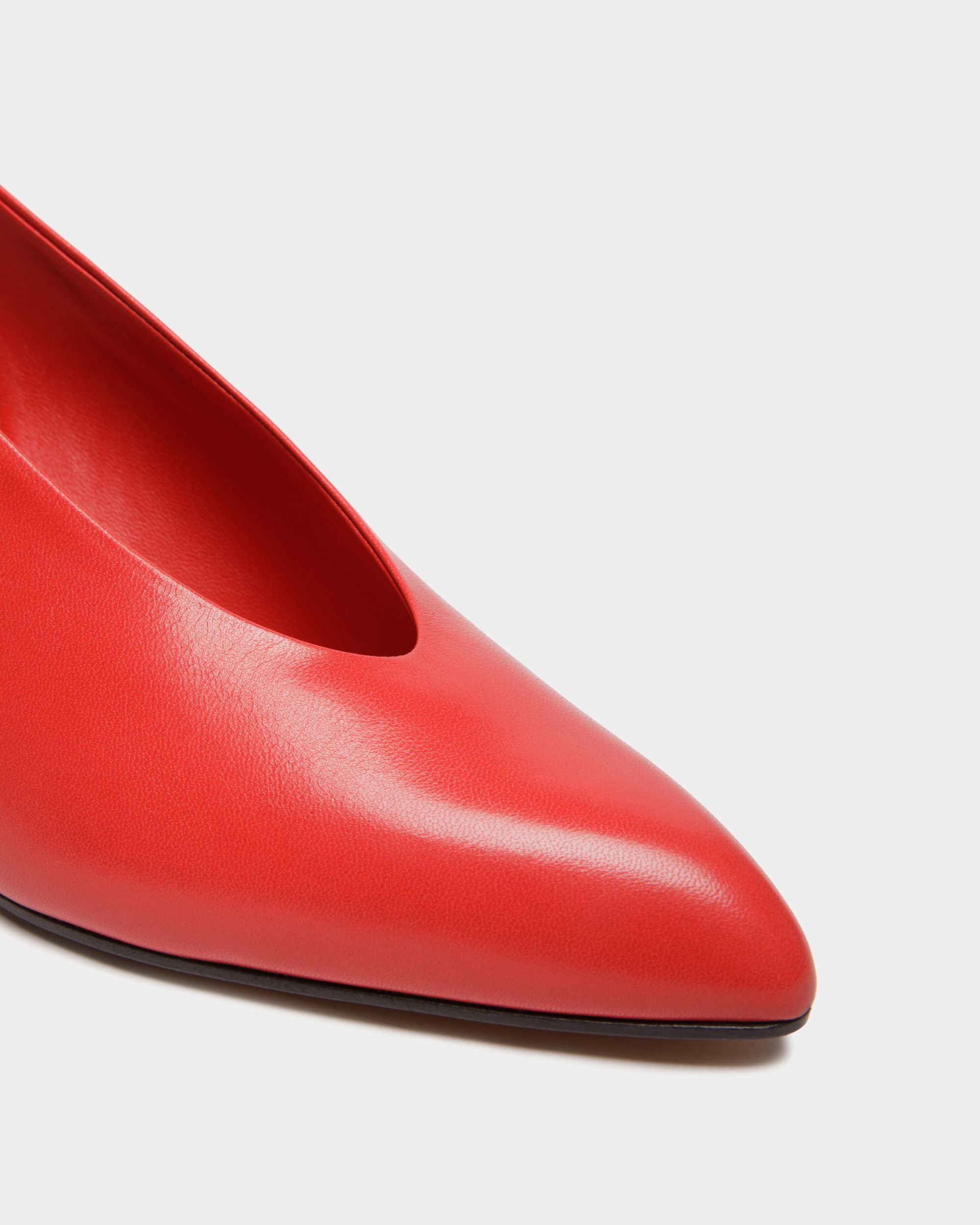 Zapato De Salón Alva En Piel Color Rojo - Mujer - Bally - 06