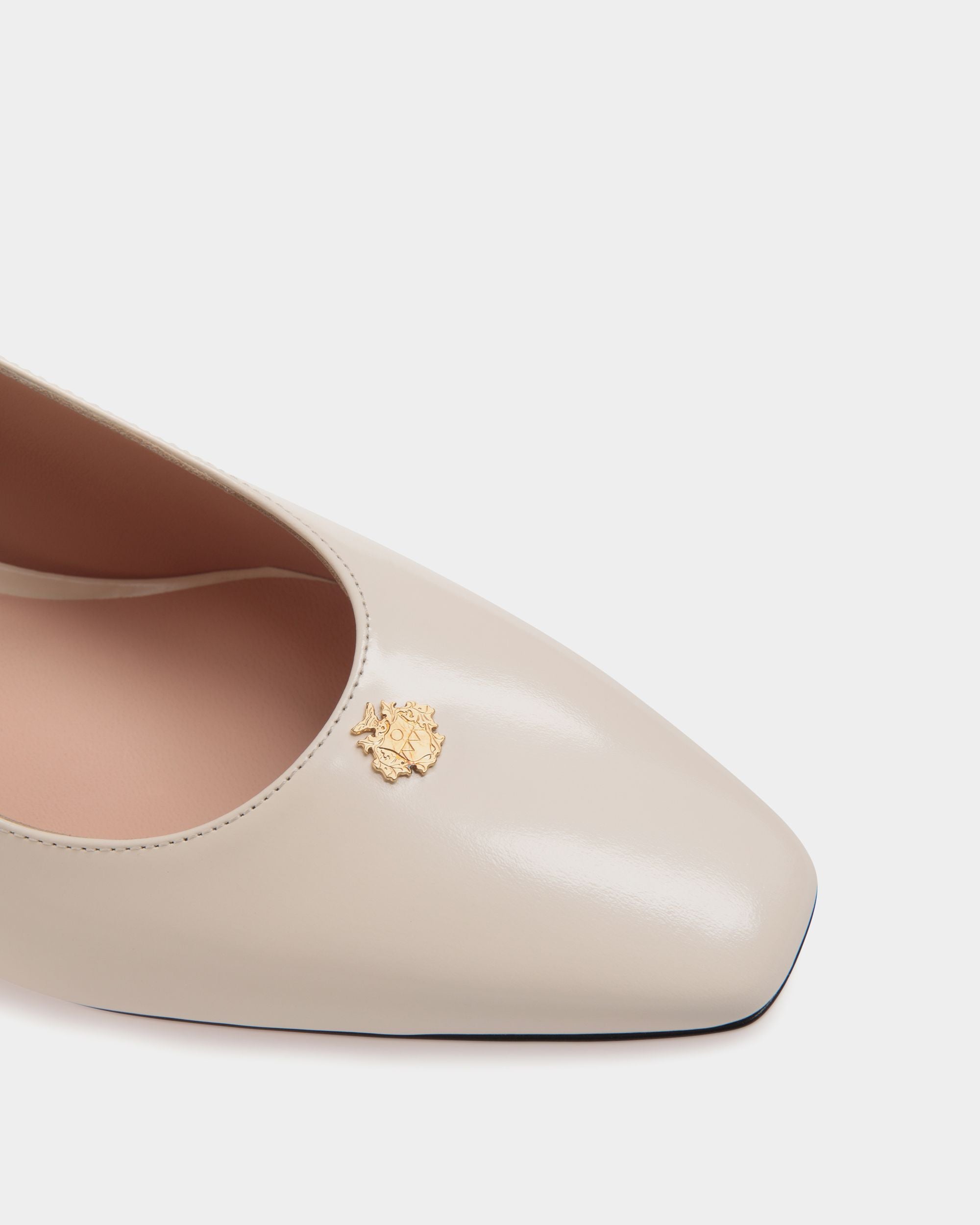 Sylt Pump in White Leather - Mujer - Bally - 05