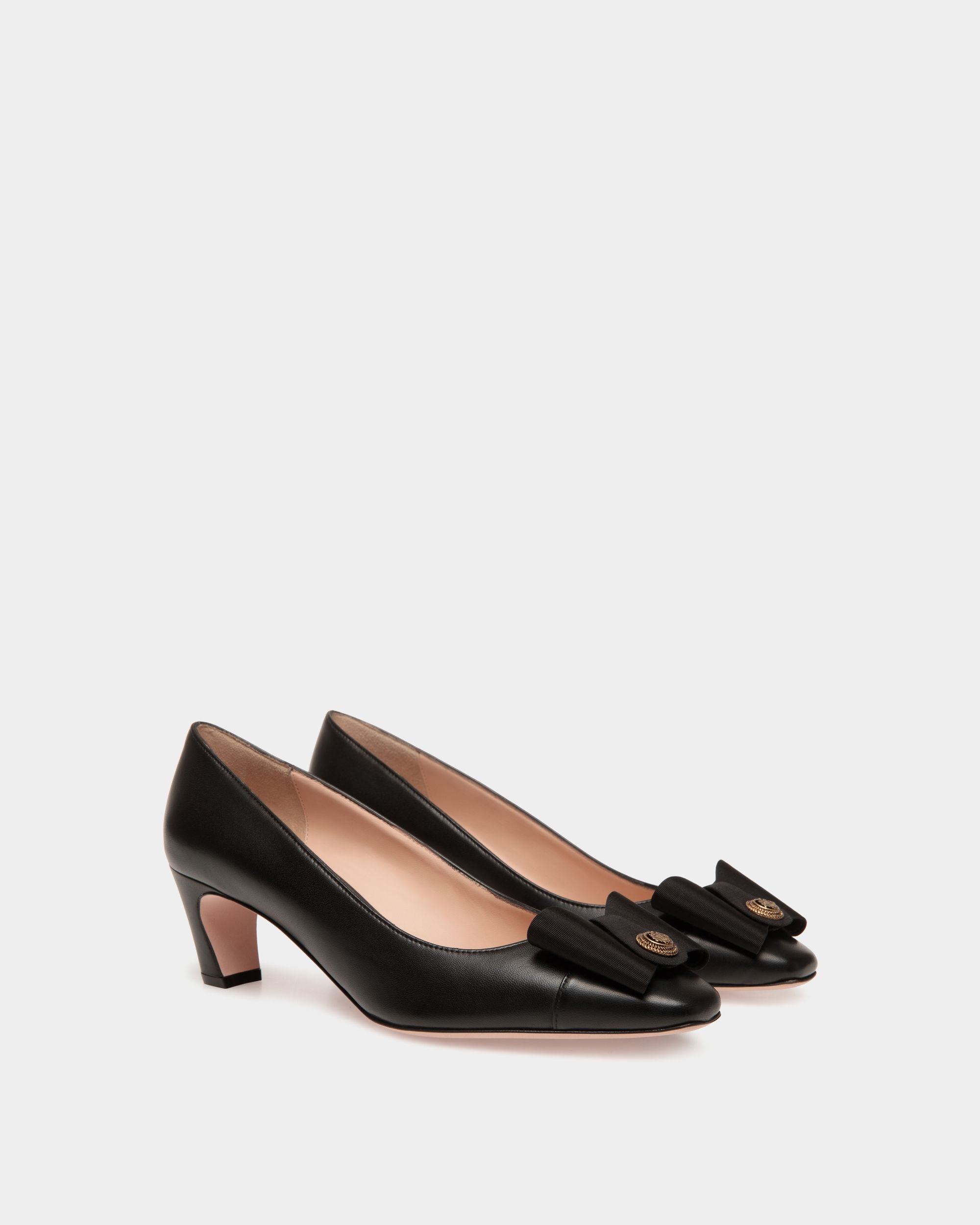 B-Bow Pump in Black Leather - Women's - Bally - 02