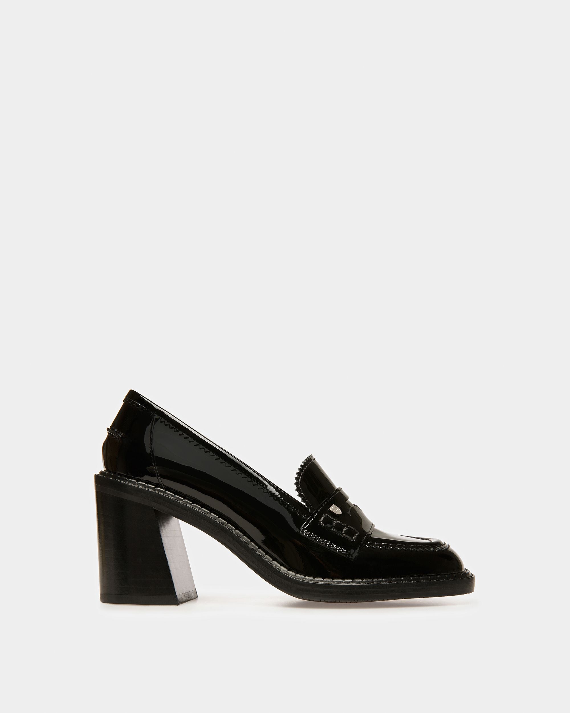 Elly Leather Moccasins In Black - Women's - Bally - 01