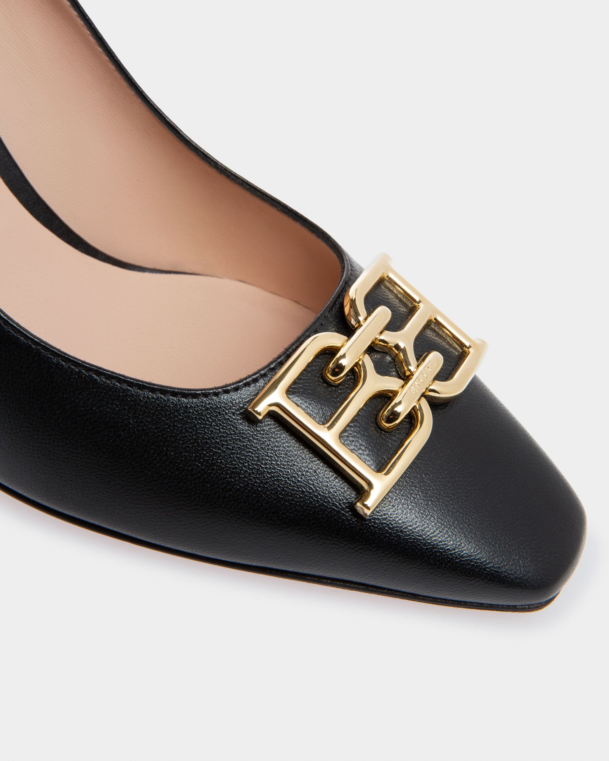 Evanca Leather Pumps In Black - Women's - Bally - 05