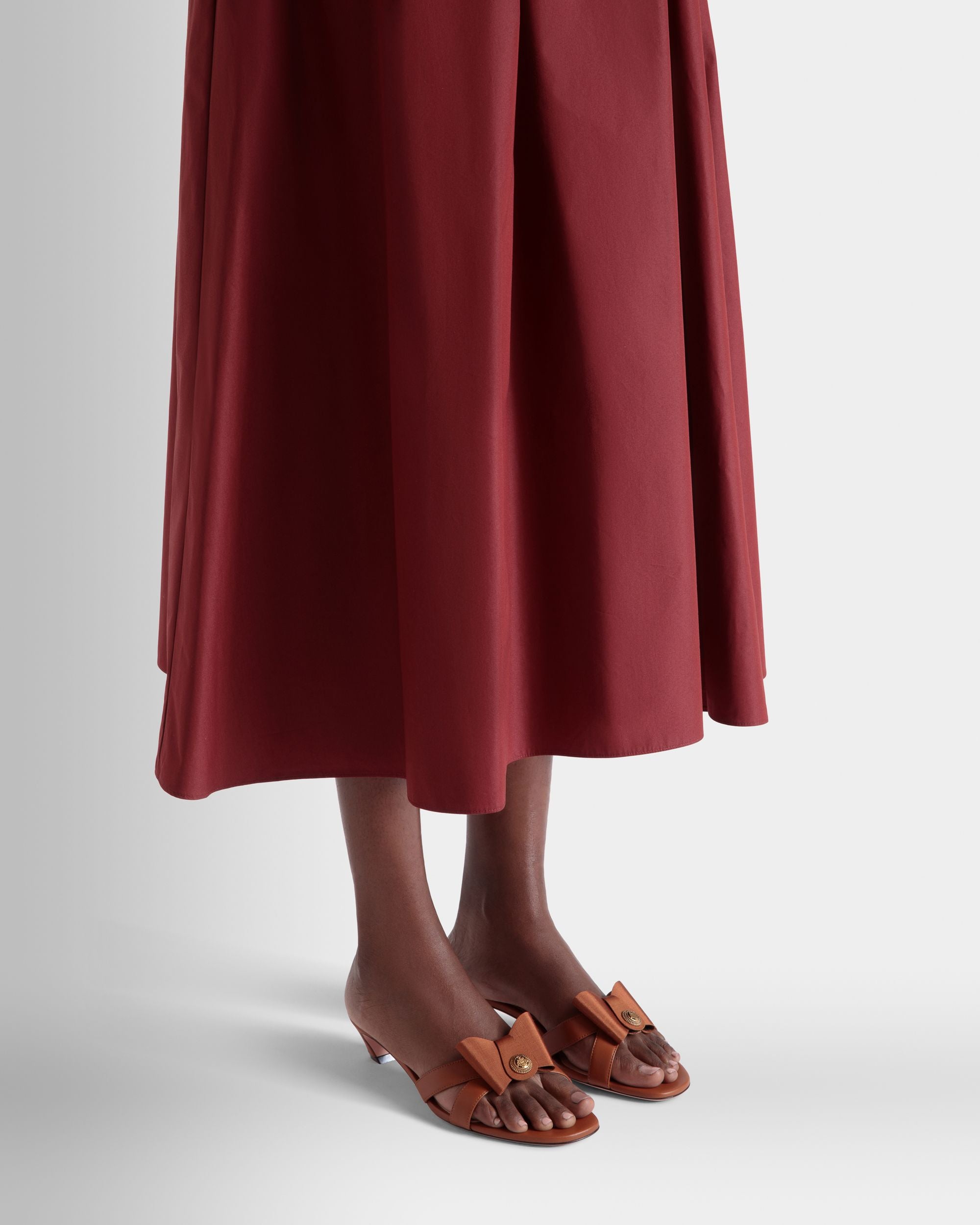 Sandalia B-Bow De Piel Marrón - Mujer - Bally - 02
