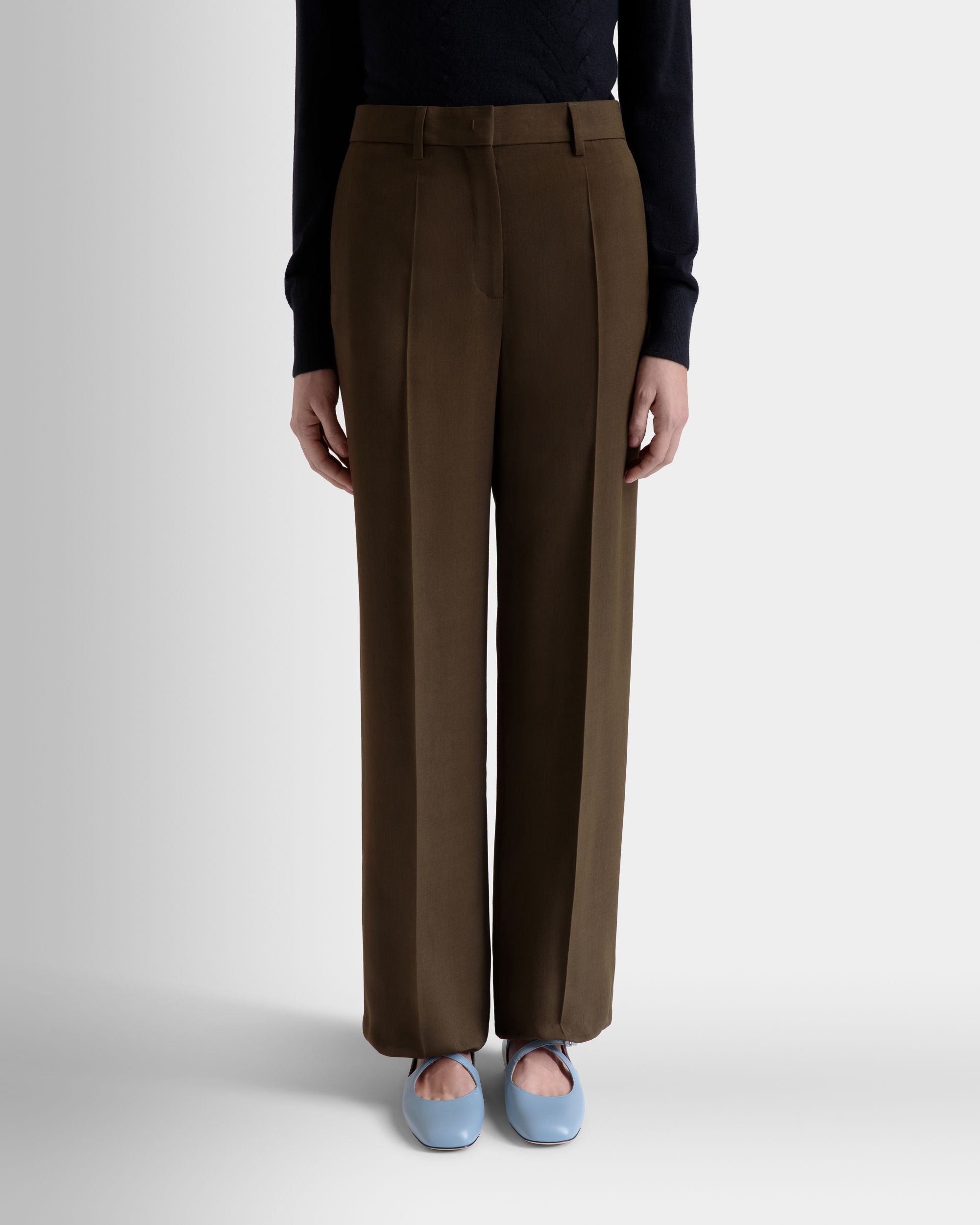 Pantalón Recto De Gabardina Fluida Military Green - Mujer - Bally - 08